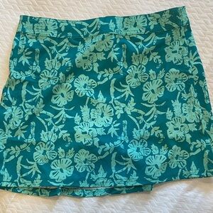 Rip Skirt Hibiscus Green